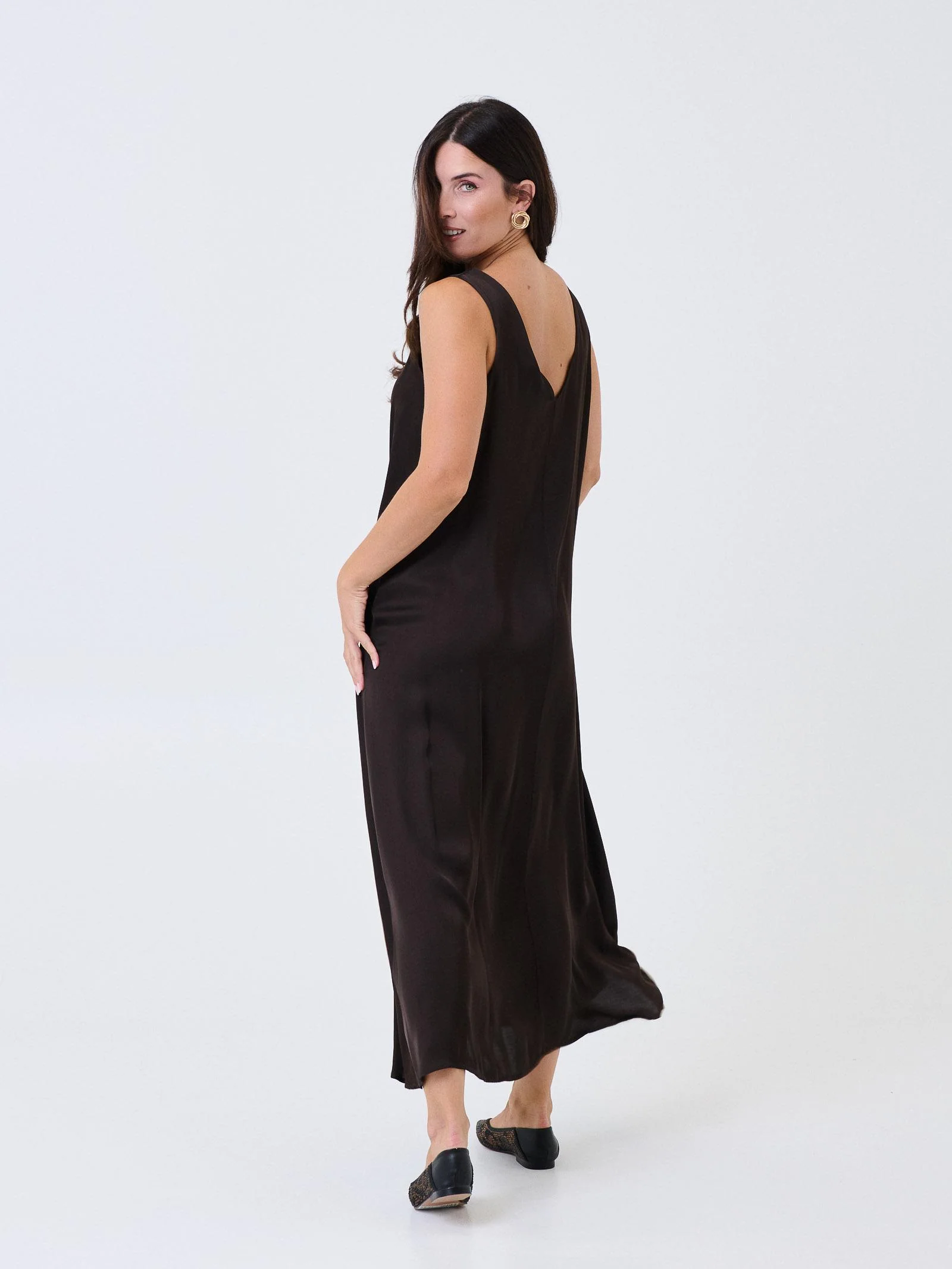 Abito lungo Armoire marrone scuro svasato - Image 3